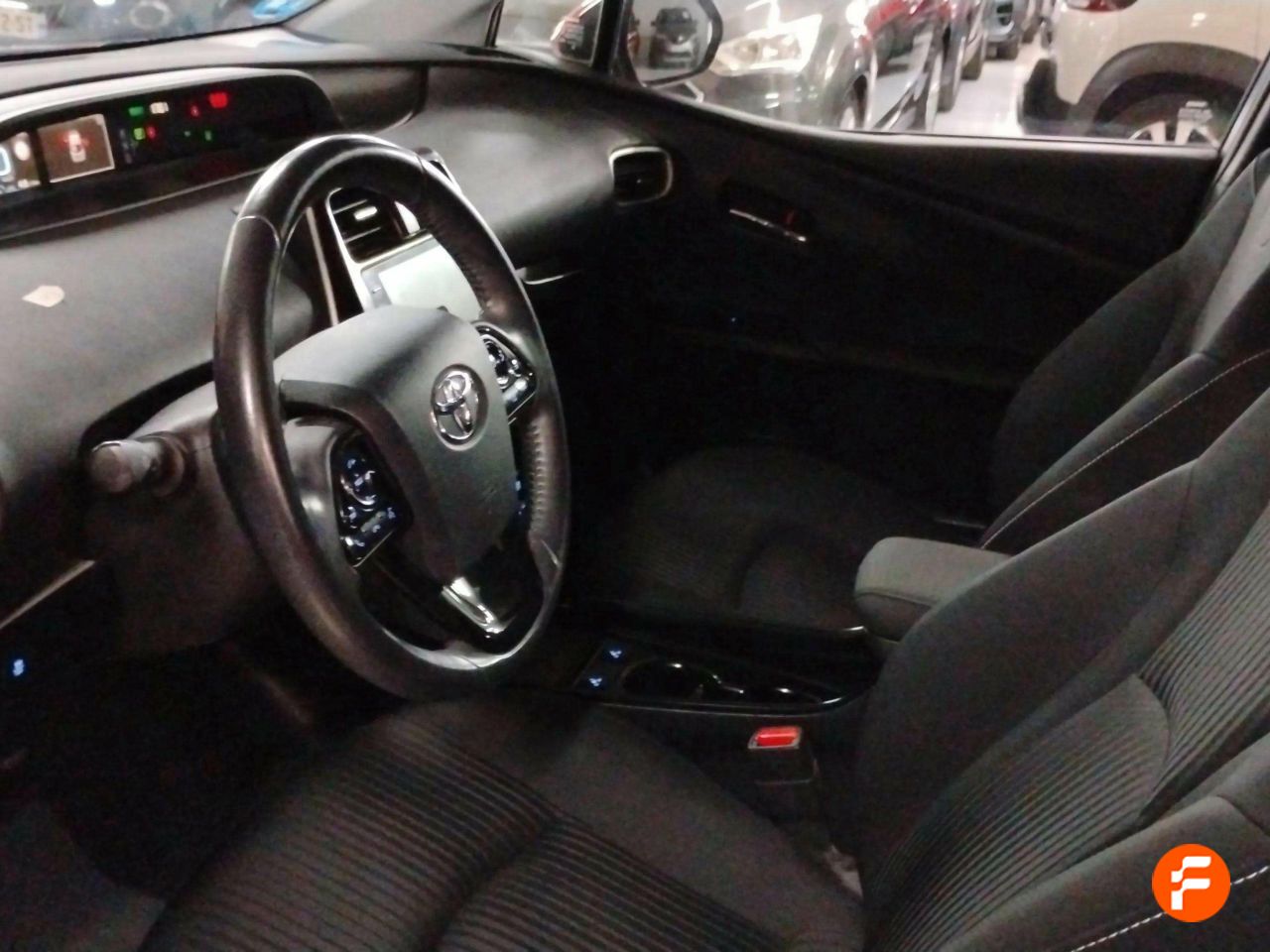 Foto Toyota Prius 7
