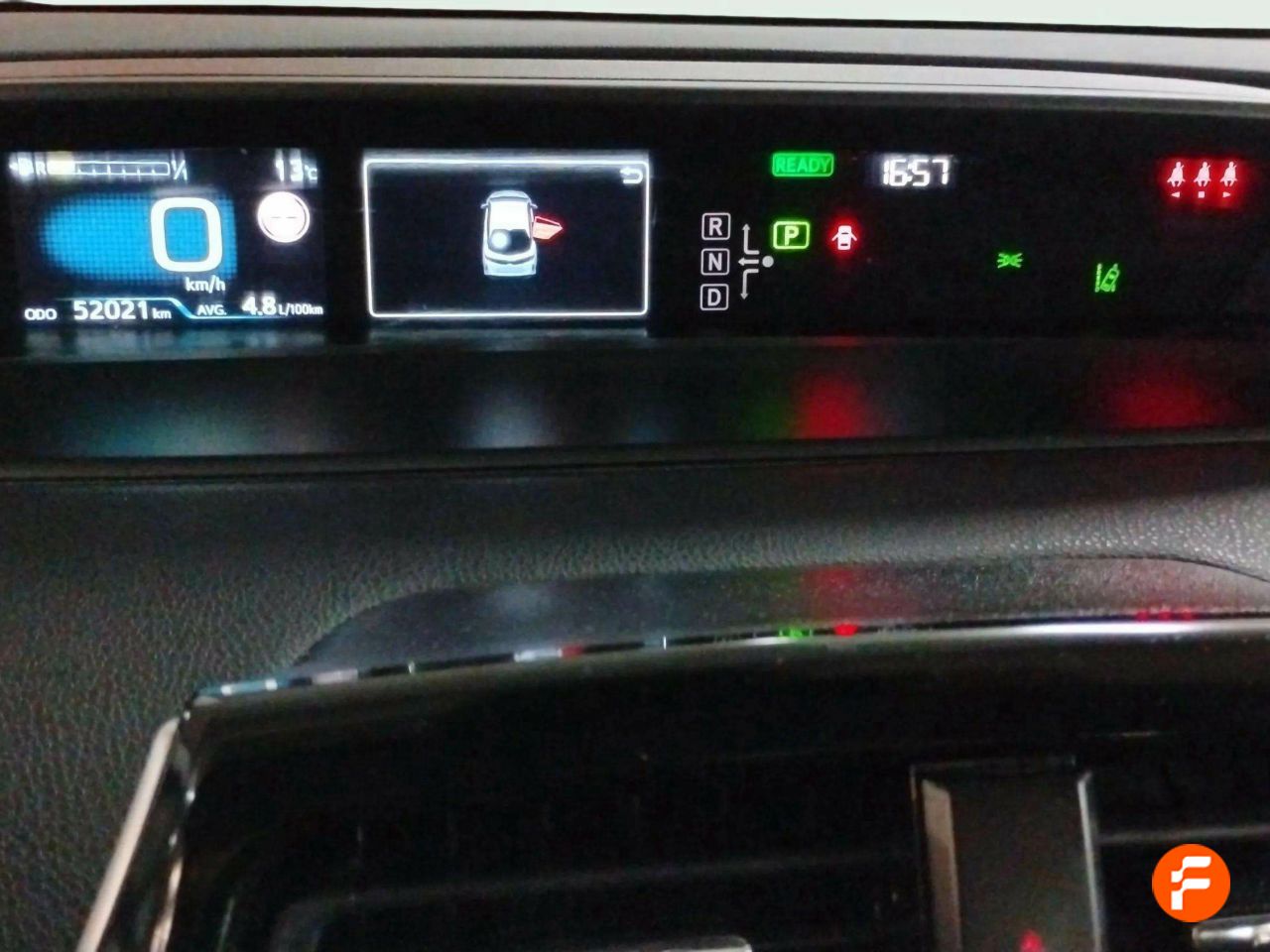 Foto Toyota Prius 11
