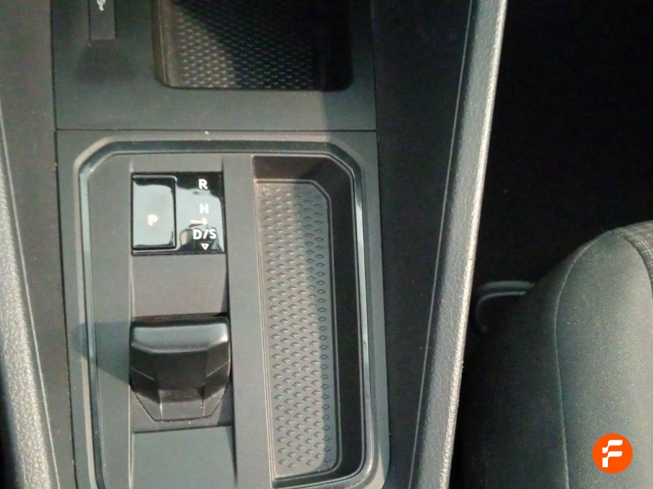 Foto Volkswagen Caddy 24