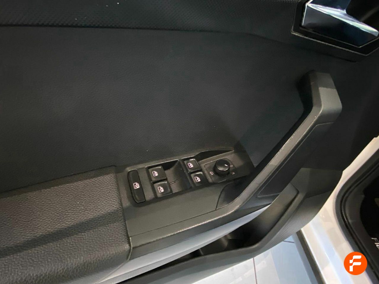 Foto Seat Arona 23