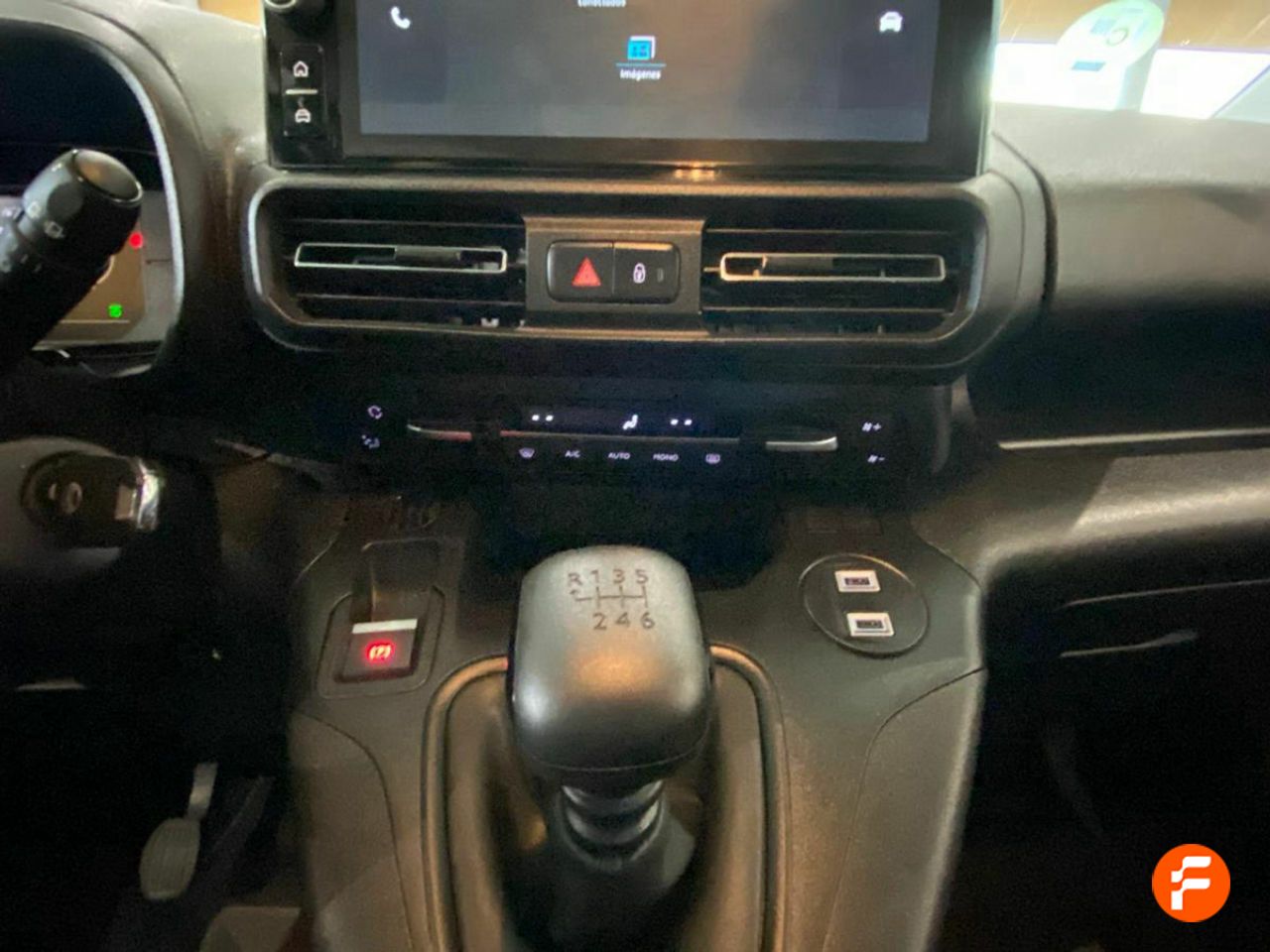 Foto Citroën Berlingo 17