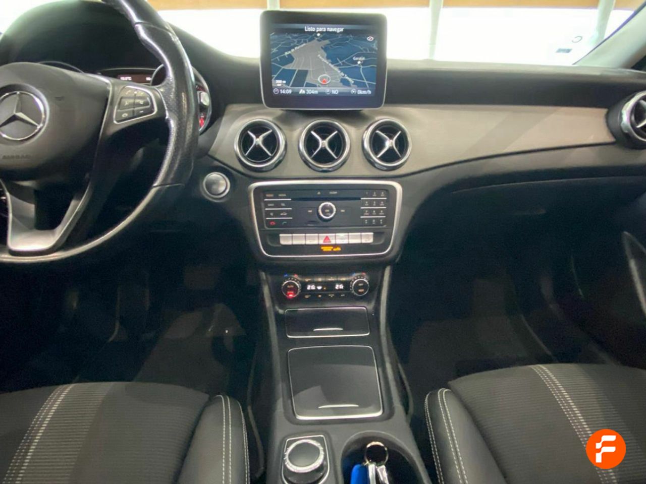 Foto Mercedes-Benz Clase GLA 21
