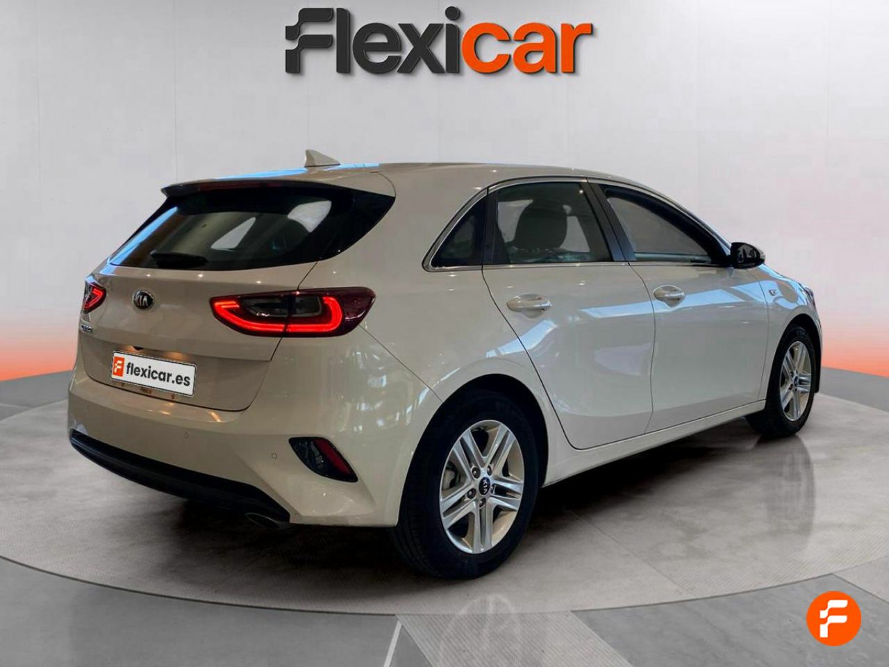Foto Kia Ceed 4