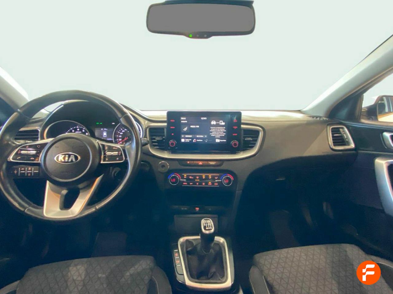 Foto Kia Ceed 12