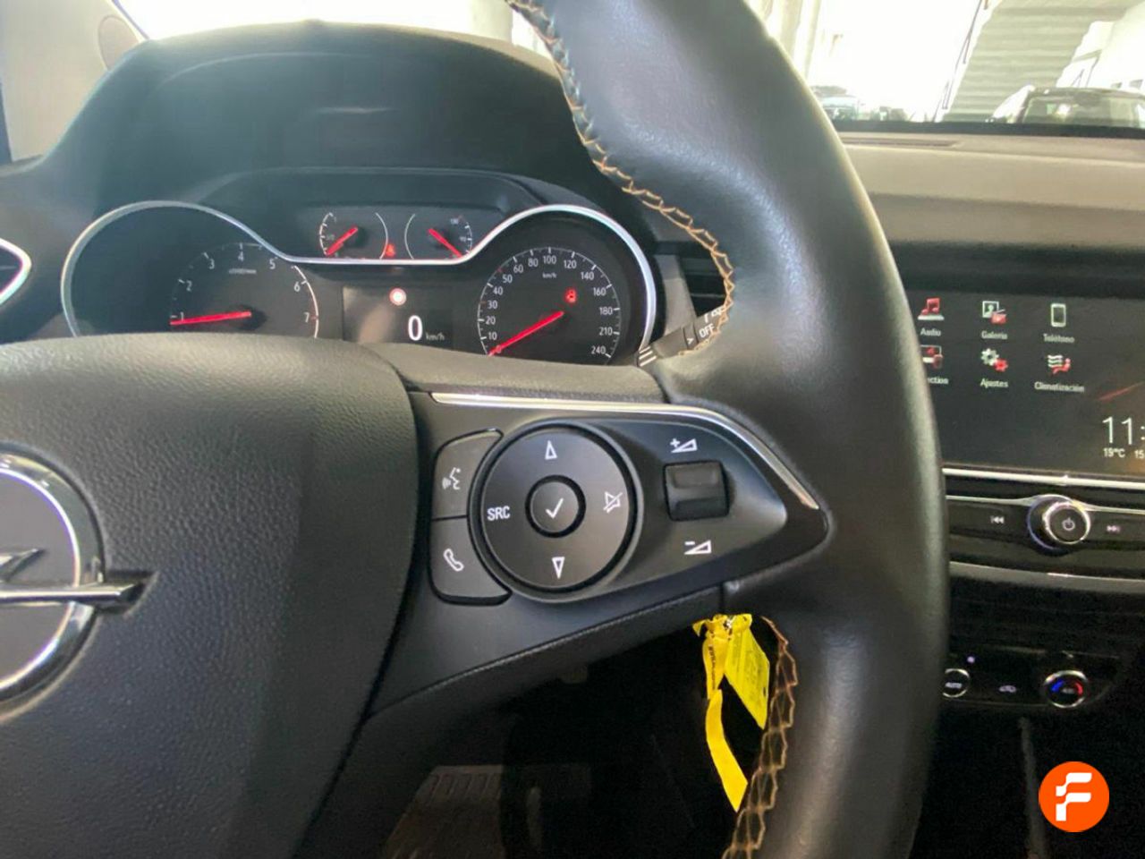 Foto Opel Crossland X 12