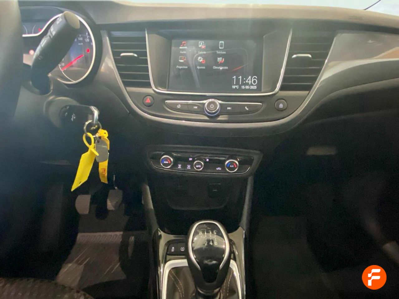 Foto Opel Crossland X 14