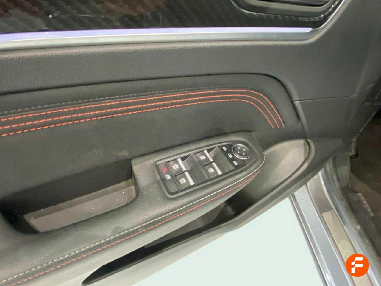 Foto Renault Arkana 25