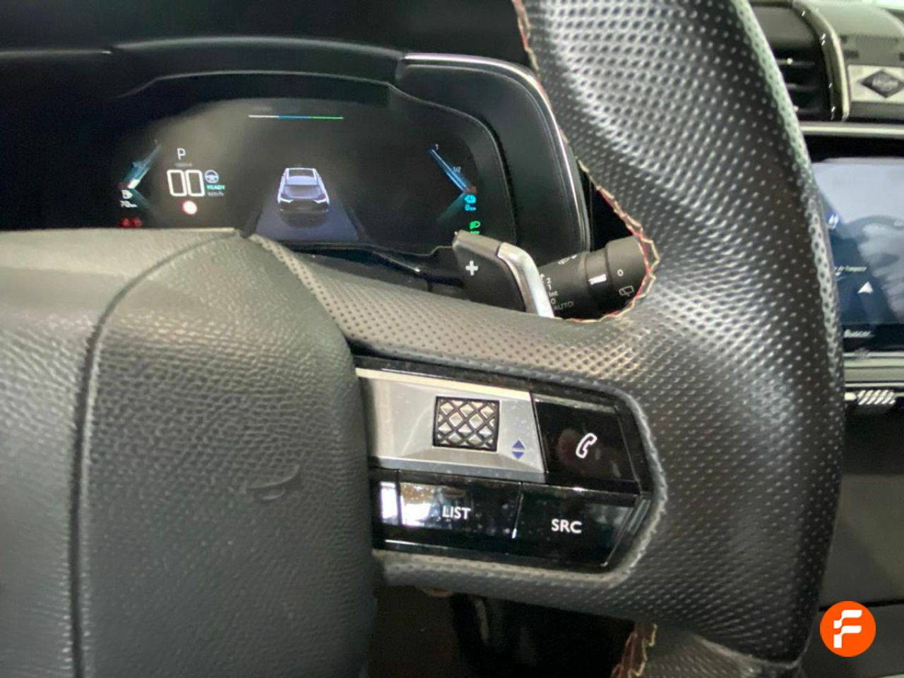 Foto DS Automobiles DS 7 17