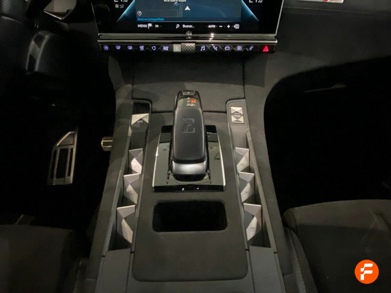 Foto DS Automobiles DS 7 19