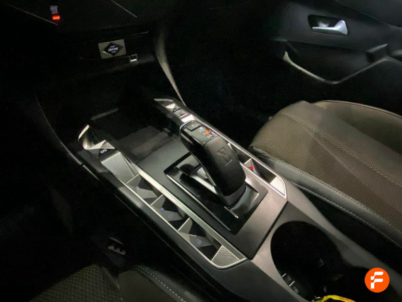 Foto DS Automobiles DS 3 19