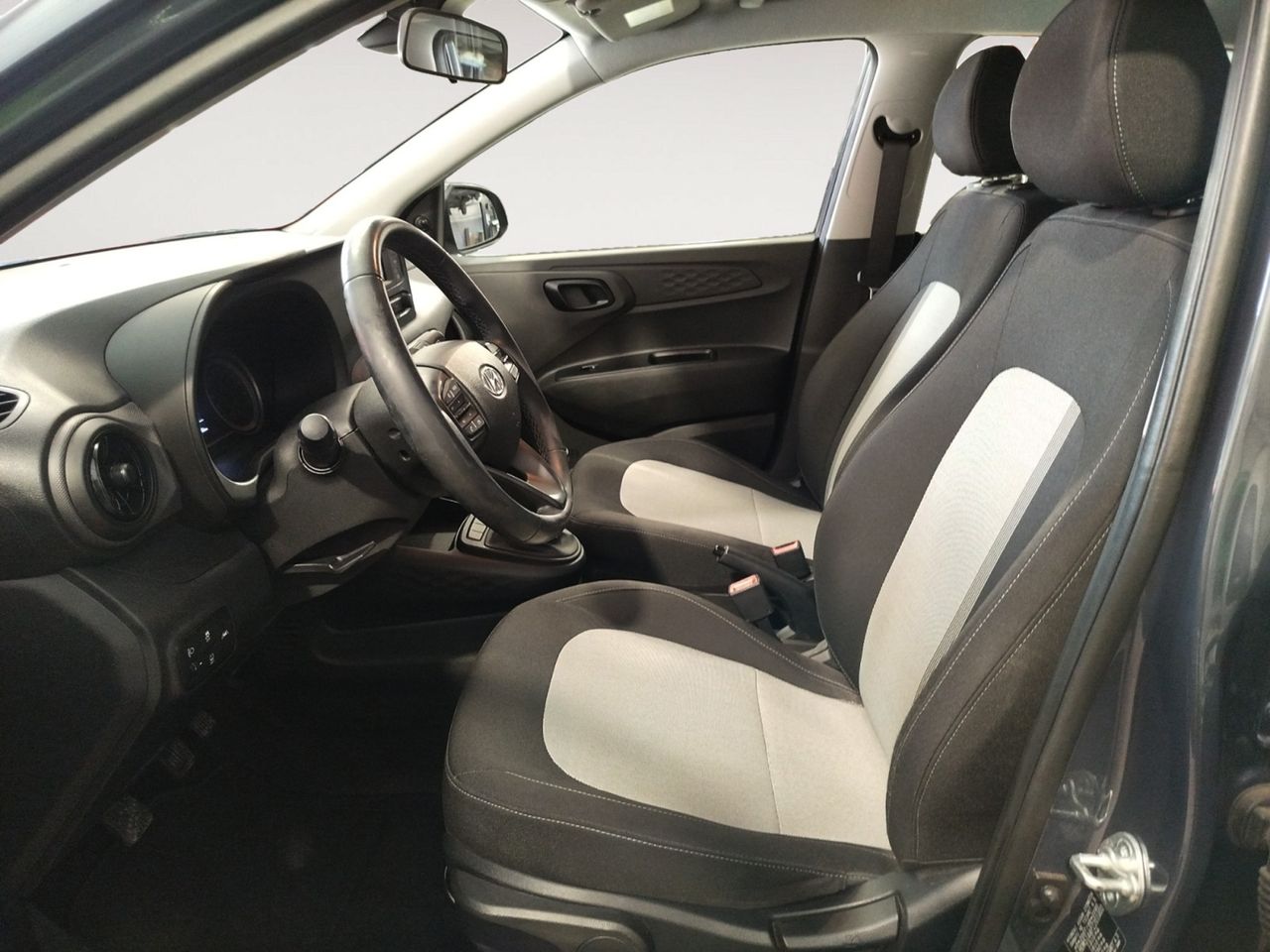 Foto Hyundai i10 8