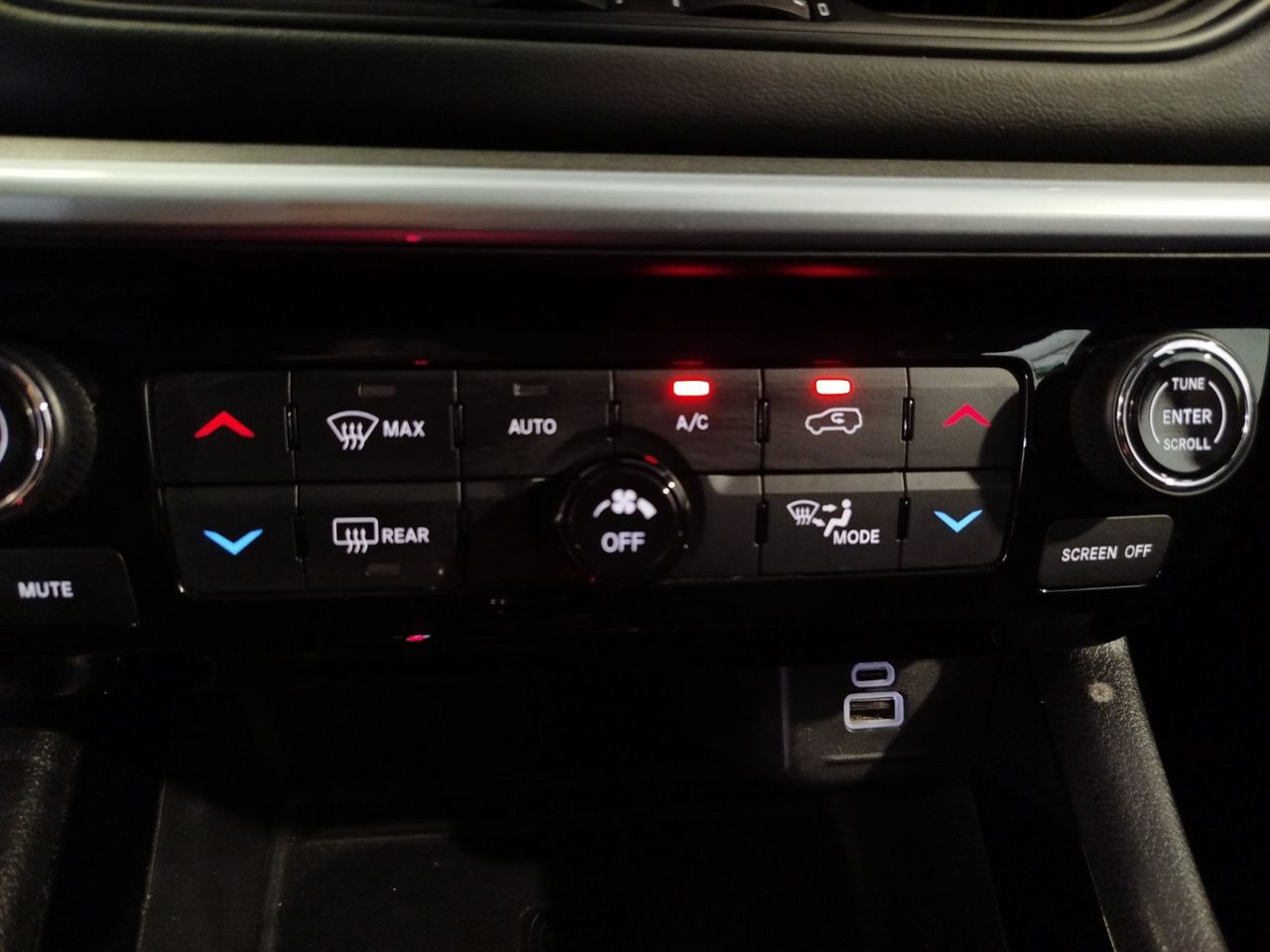 Foto Jeep Compass 17