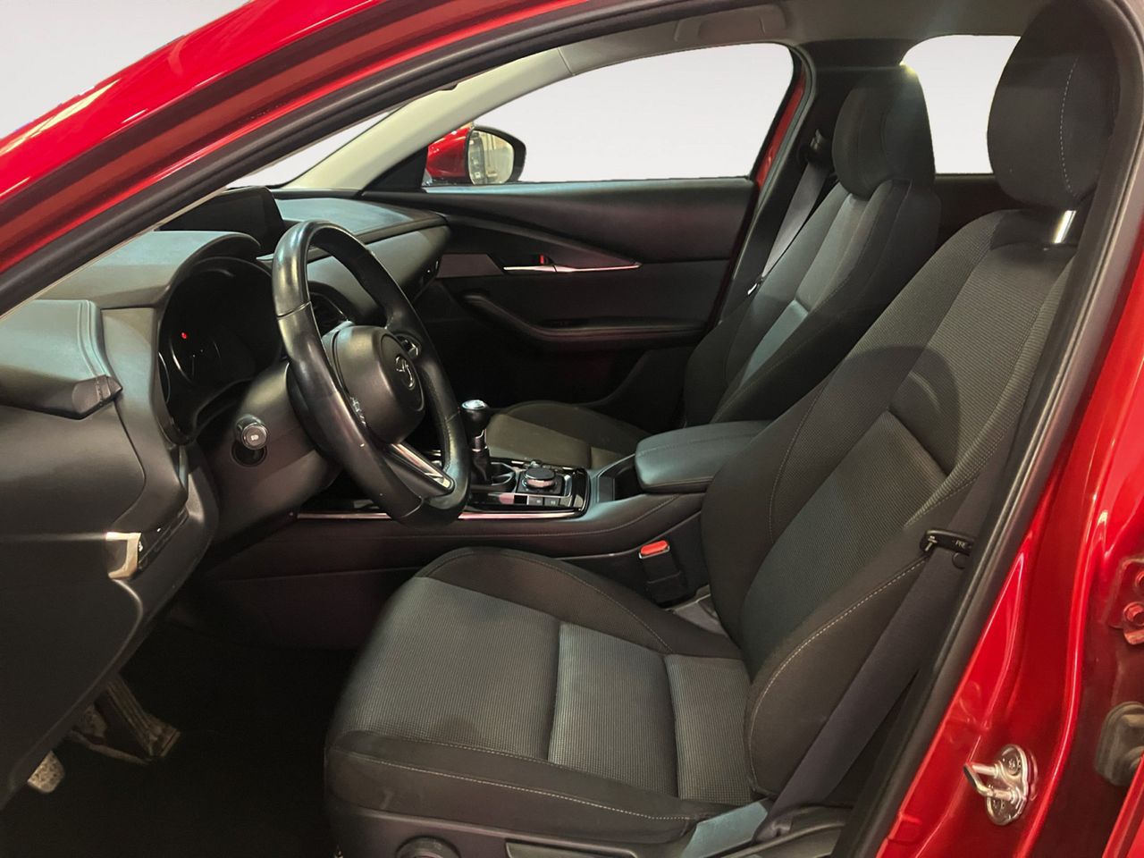 Foto Mazda CX-30 8