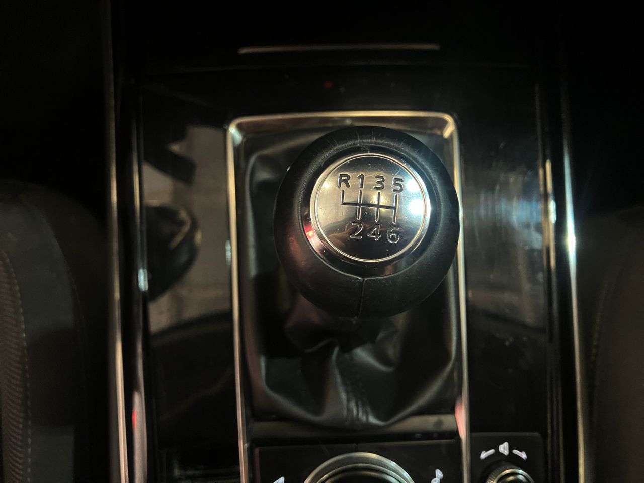 Foto Mazda CX-30 12
