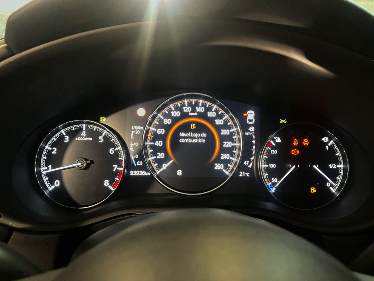 Foto Mazda CX-30 13