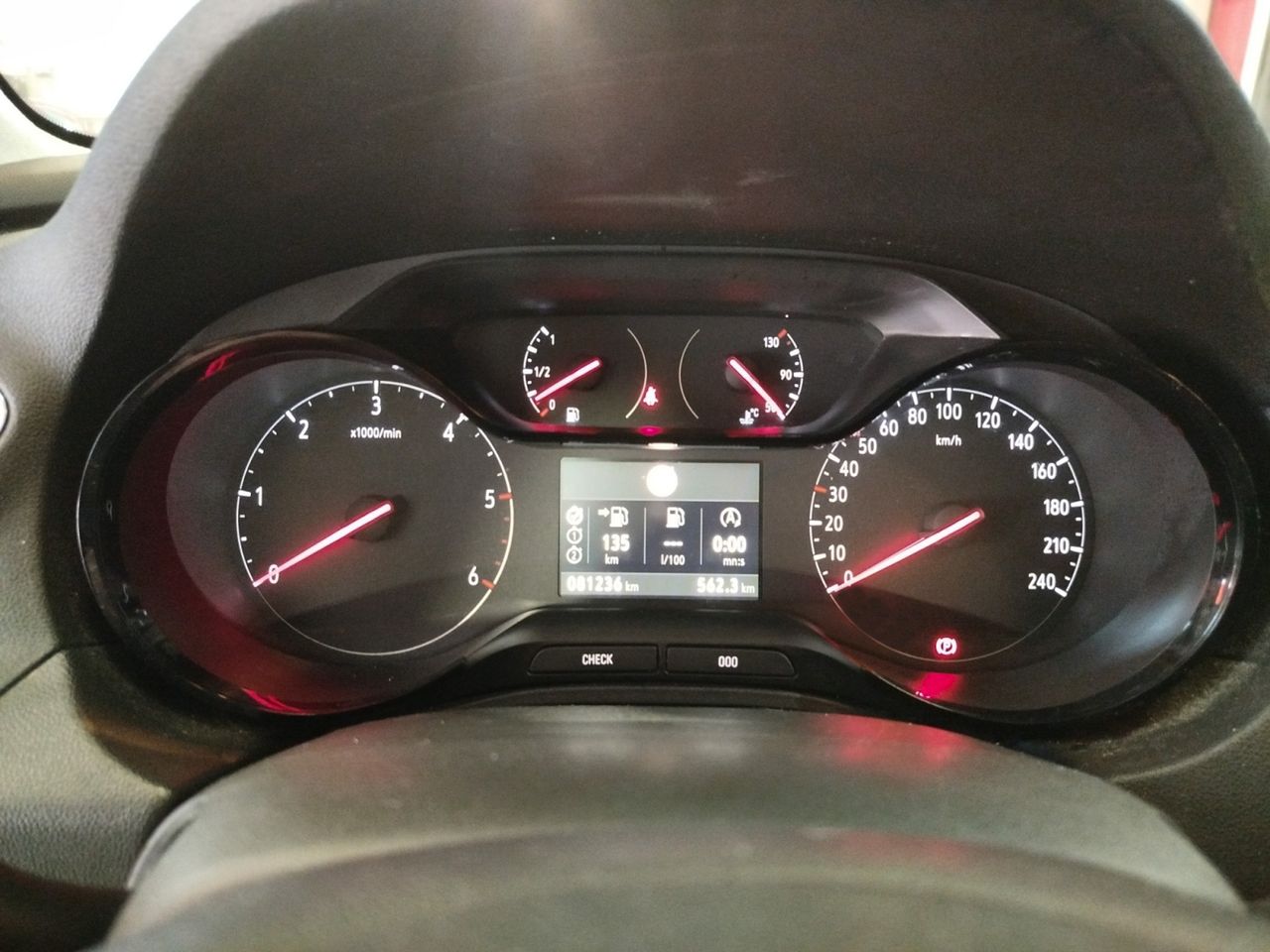 Foto Opel Grandland X 12