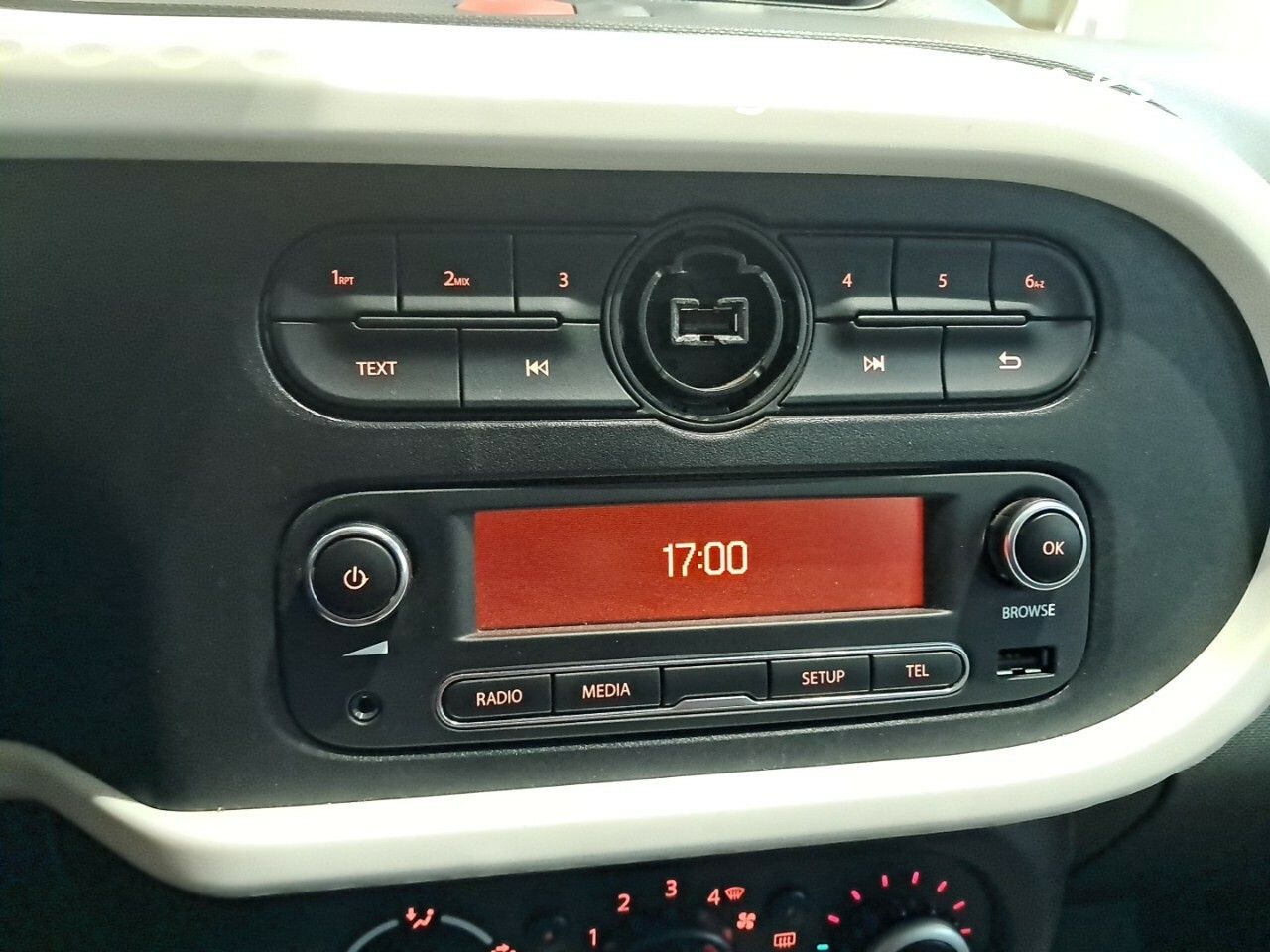 Foto Renault Twingo 16