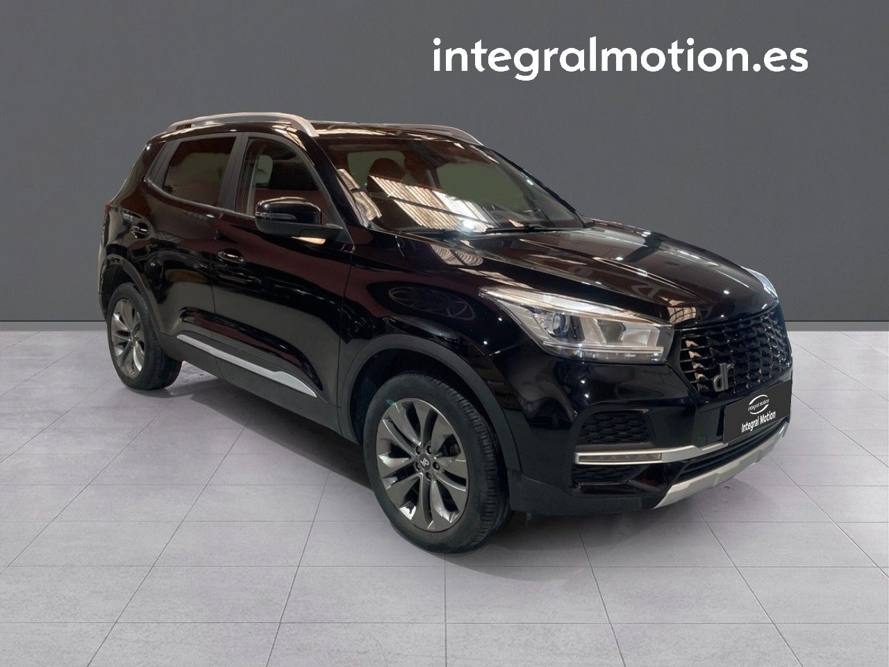 Foto DR Automobiles DR4 3