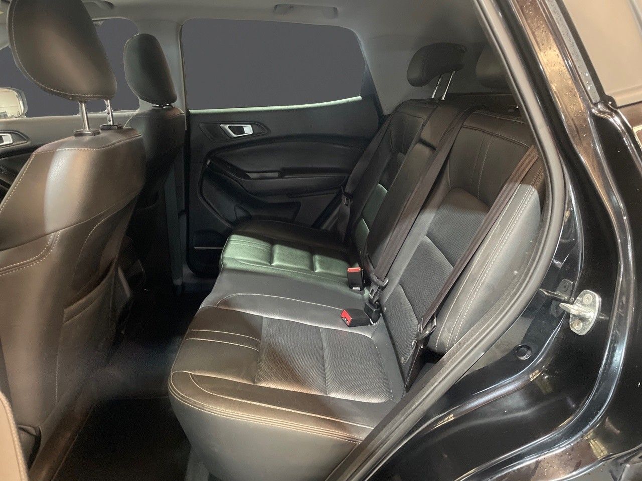 Foto DR Automobiles DR4 10