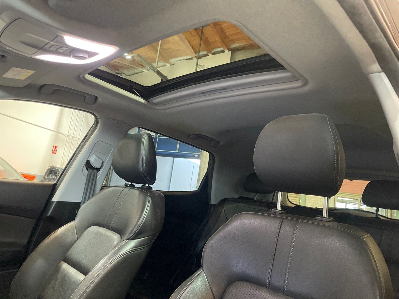 Foto DR Automobiles DR4 26