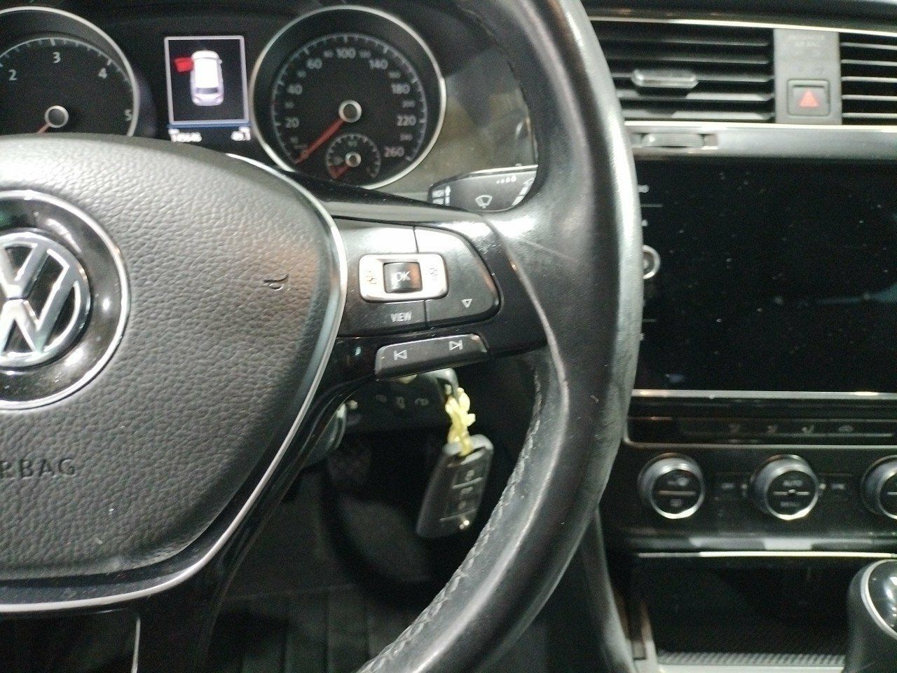 Foto Volkswagen Golf 13