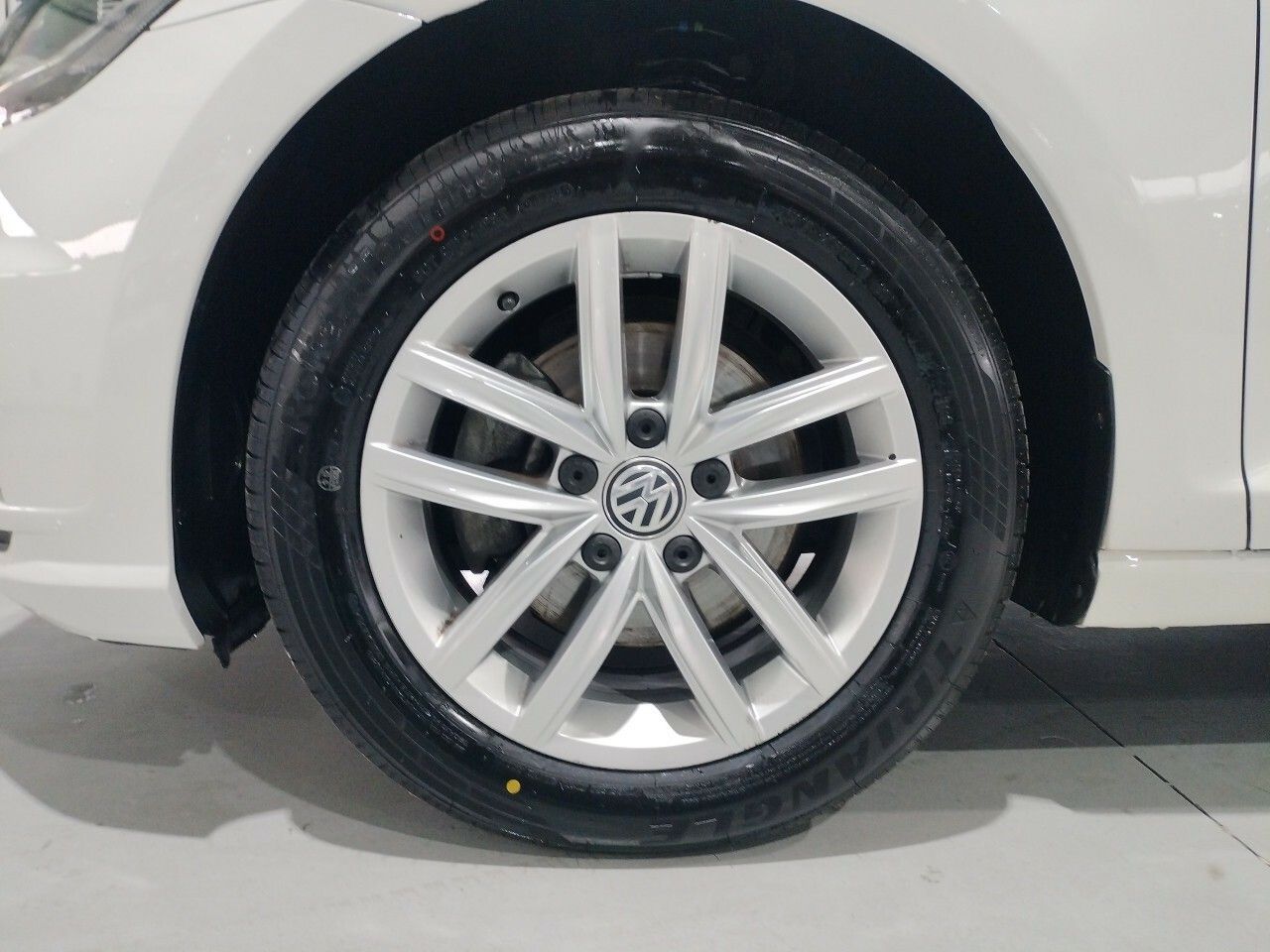 Foto Volkswagen Golf 29