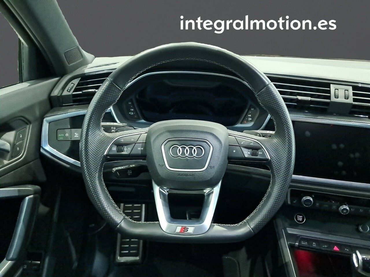 Foto Audi Q3 11