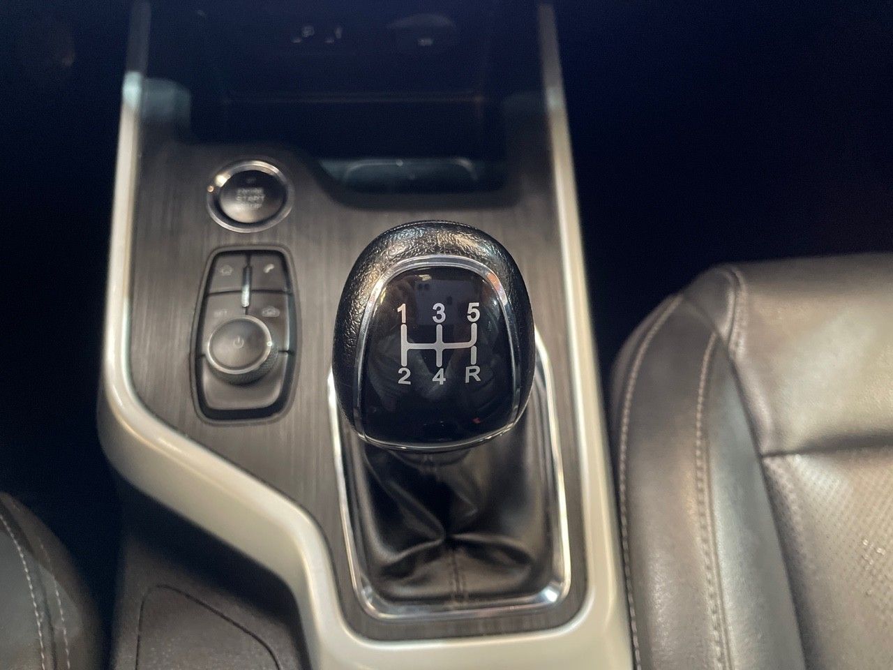 Foto DR Automobiles DR4 18