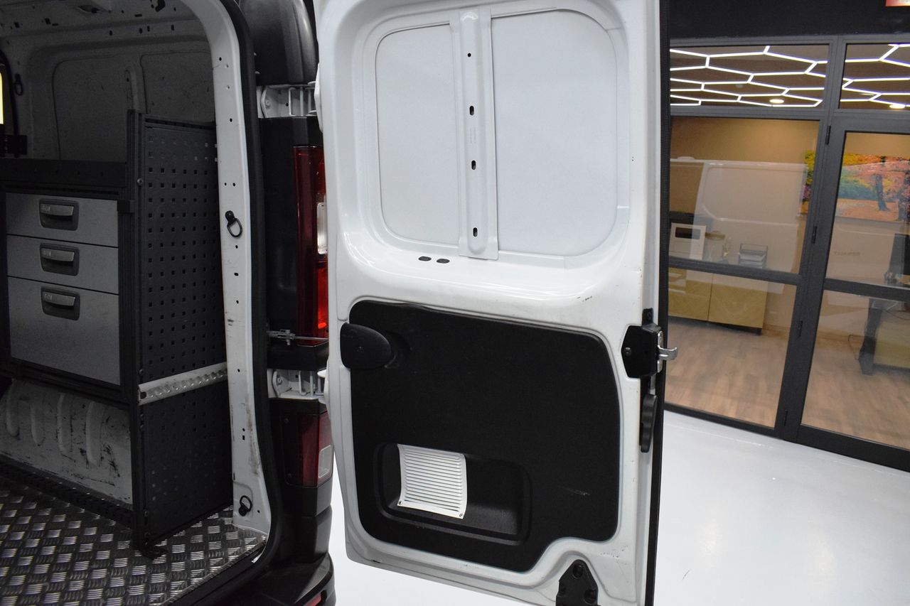 Foto Renault Trafic 23