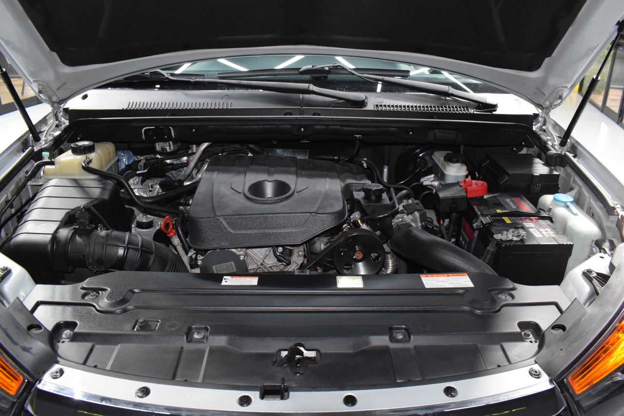 Foto SsangYong Rodius 16