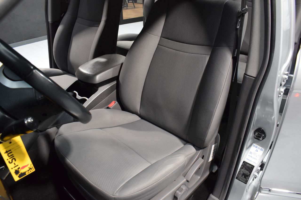 Foto SsangYong Rodius 22