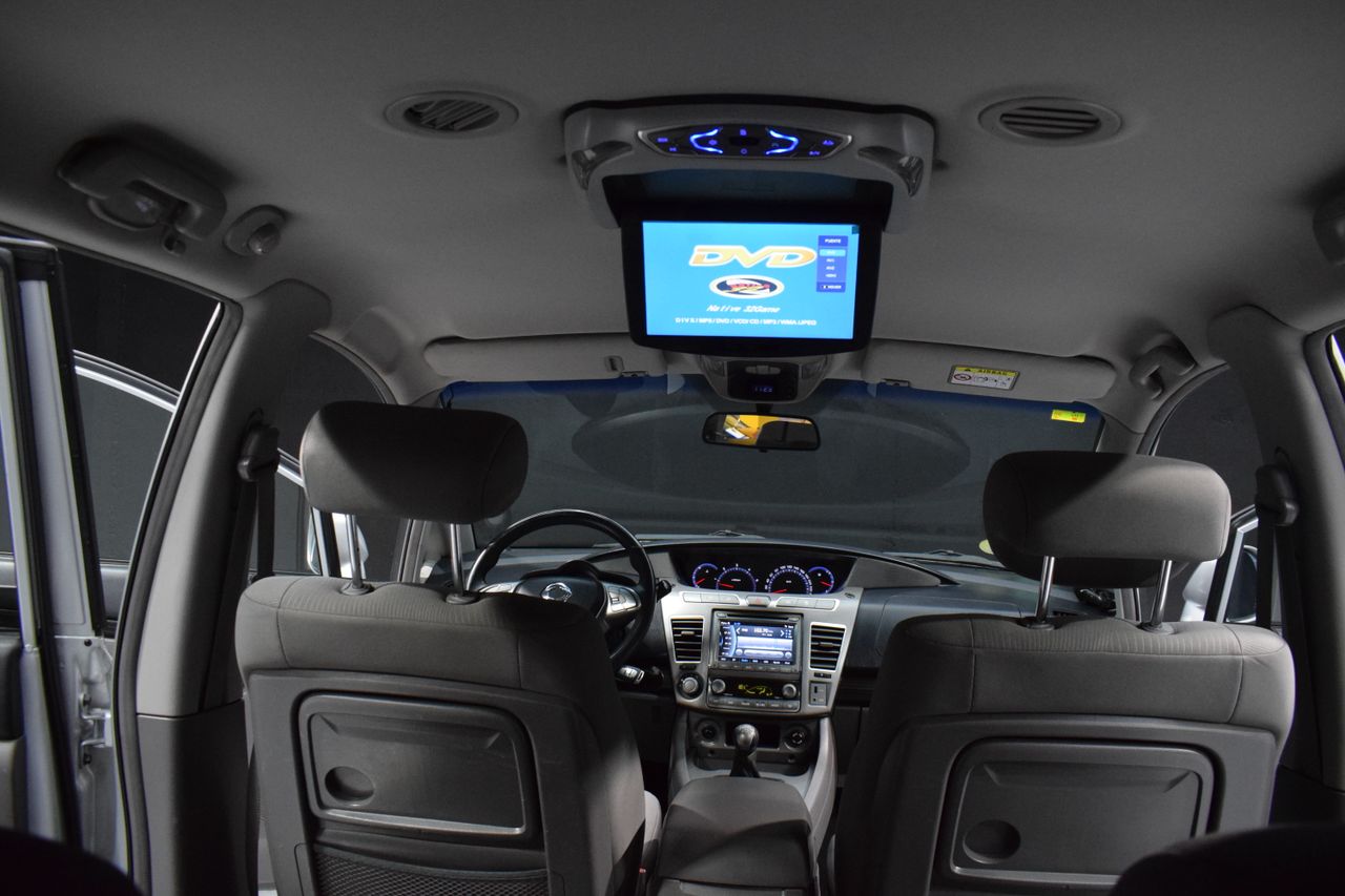 Foto SsangYong Rodius 28