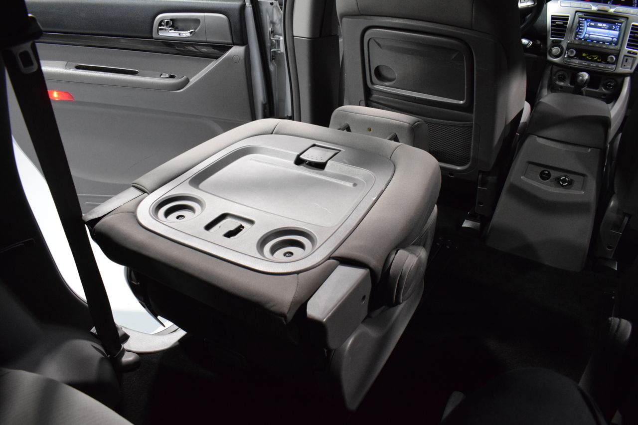 Foto SsangYong Rodius 30