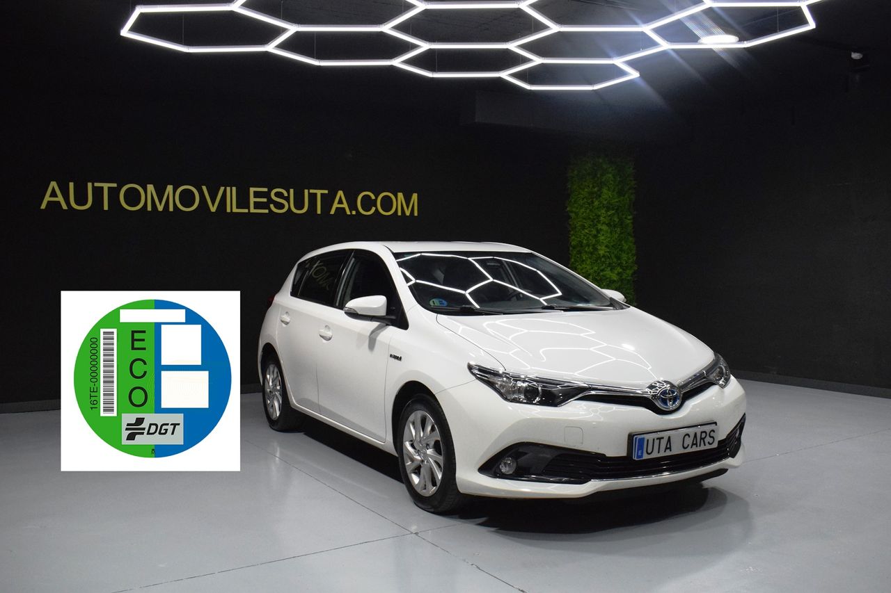 Foto Toyota Auris 1