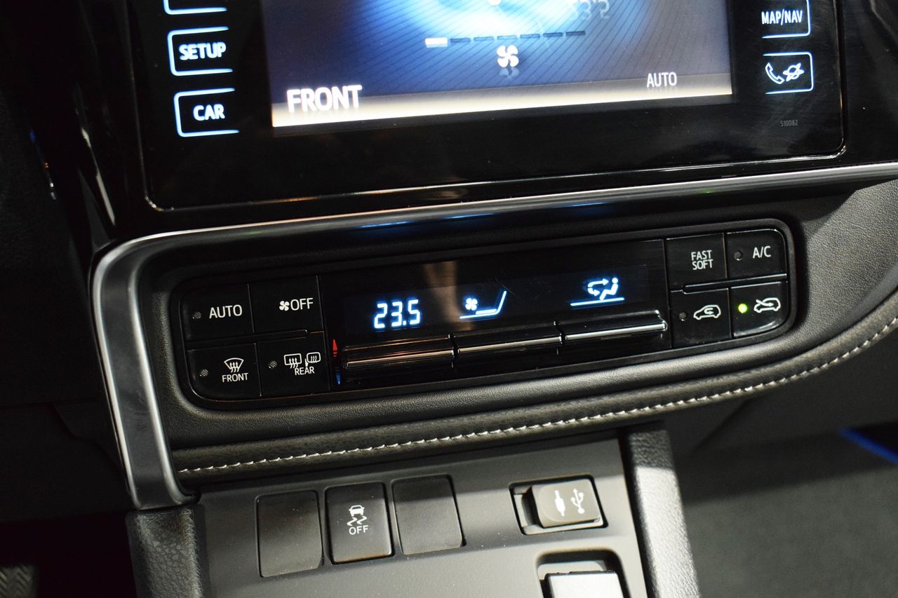 Foto Toyota Auris 30