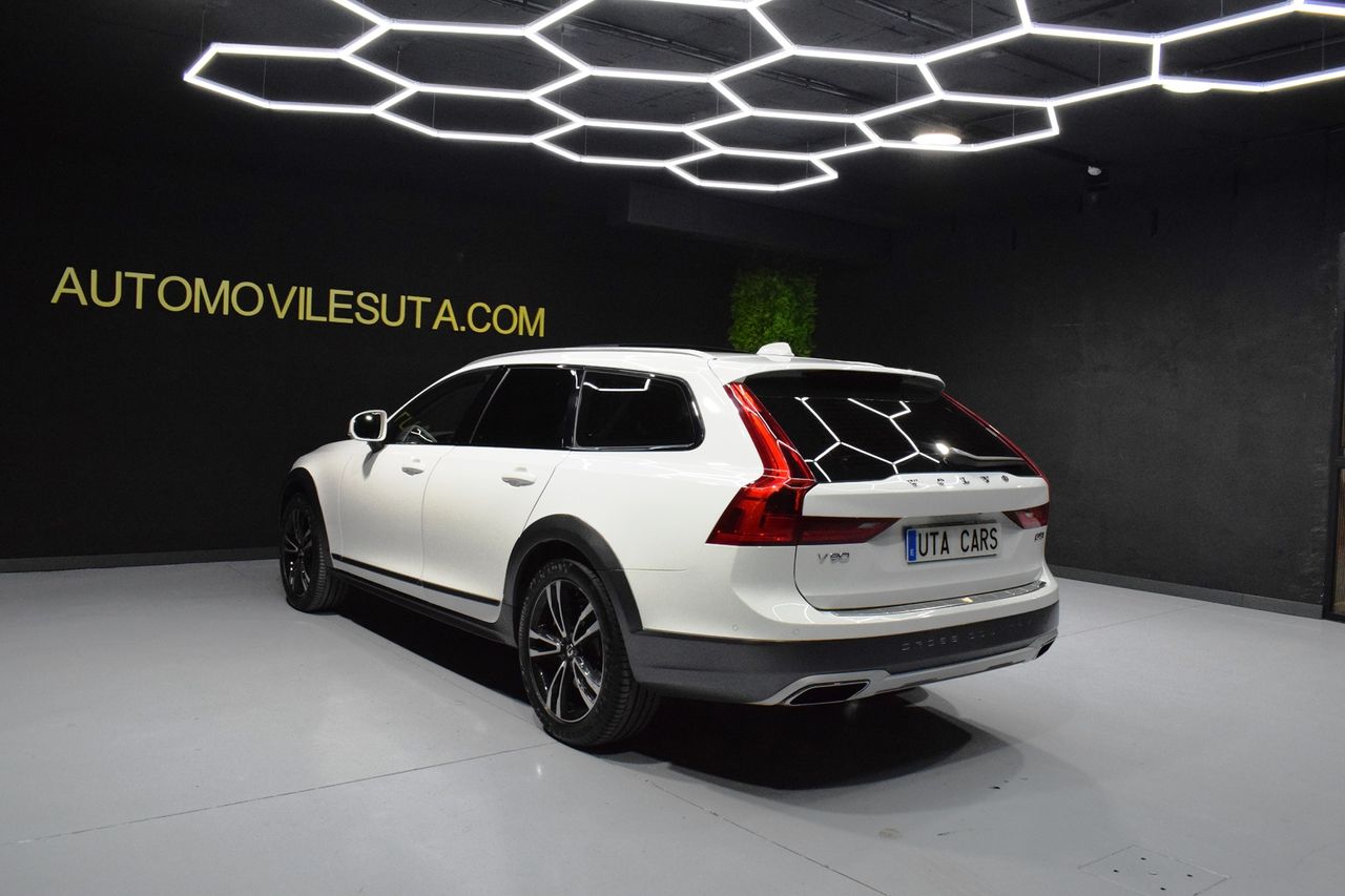 Foto Volvo V90 6