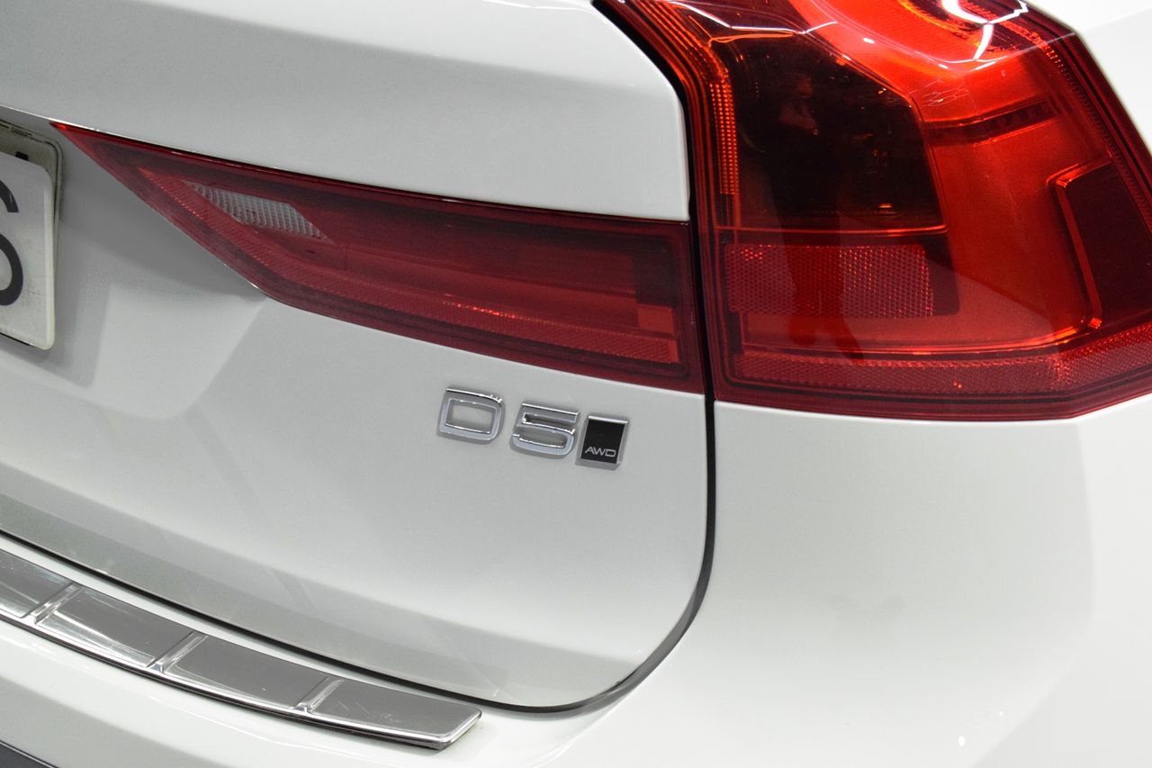 Foto Volvo V90 9