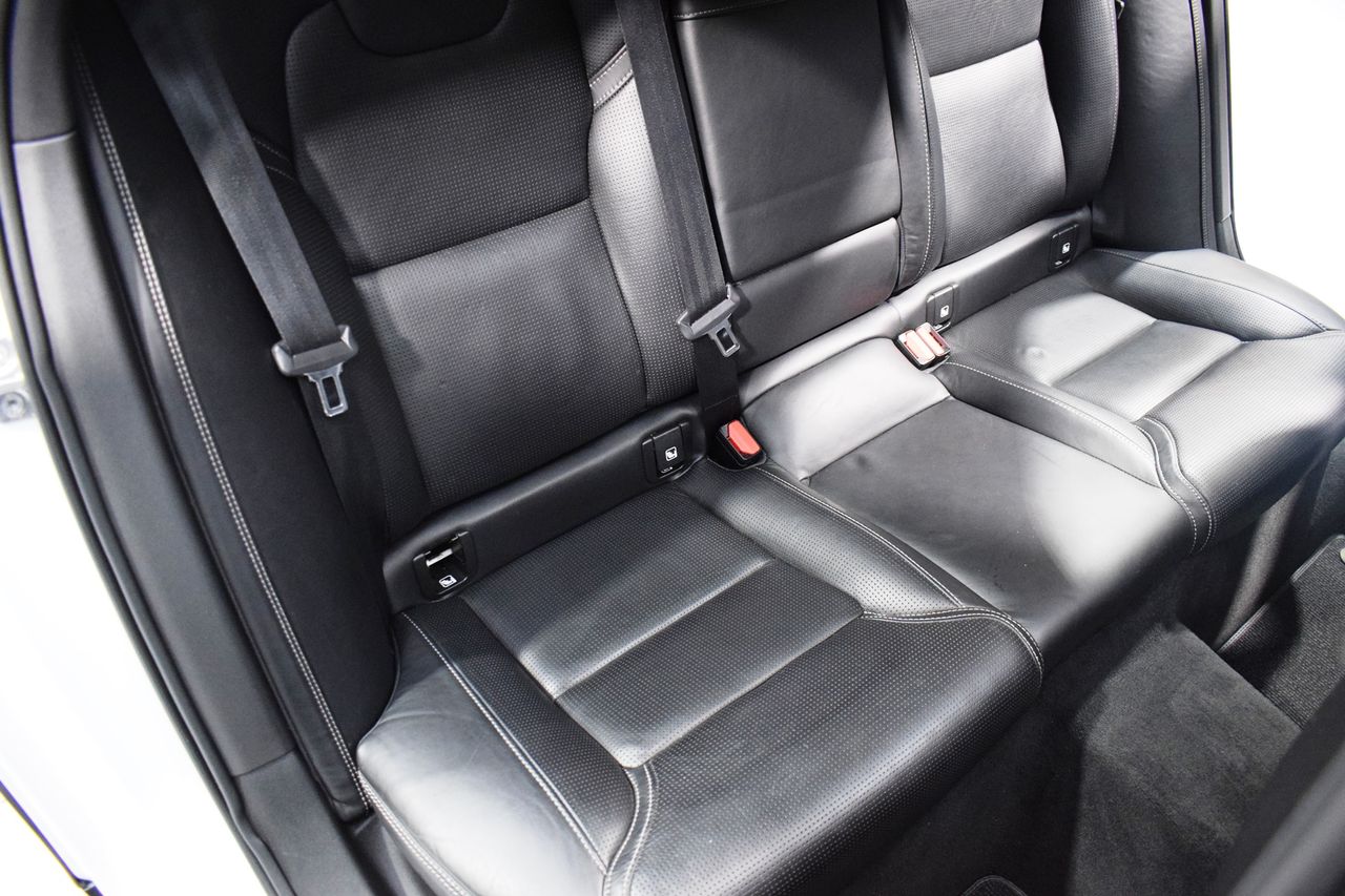 Foto Volvo V90 18