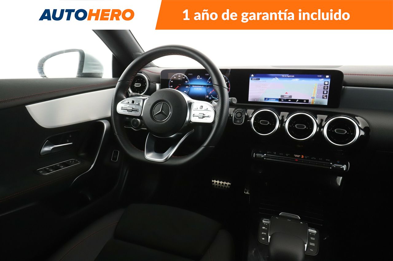 Foto Mercedes-Benz Clase CLA 14
