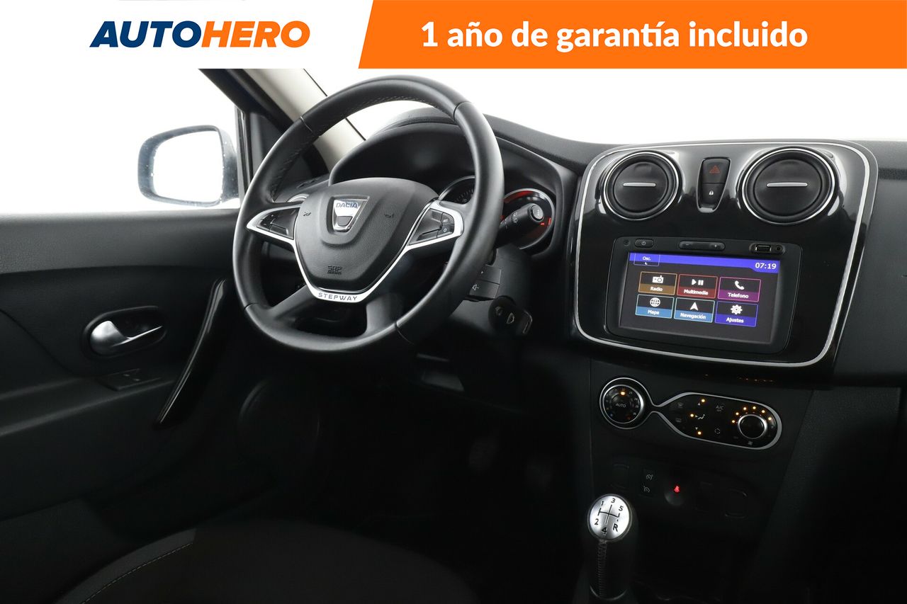 Foto Dacia Sandero 13