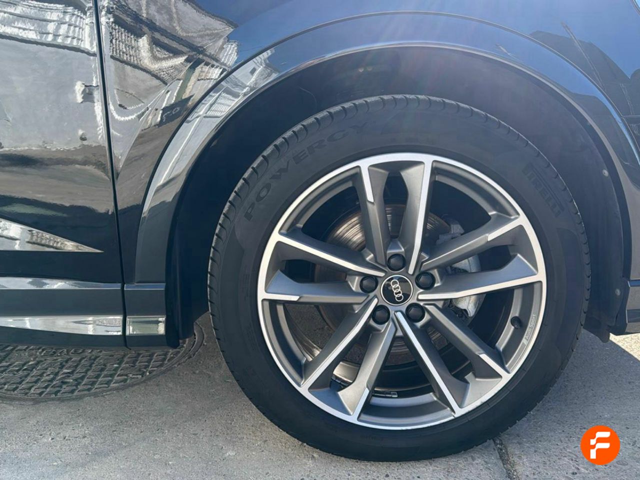 Foto Audi Q3 25