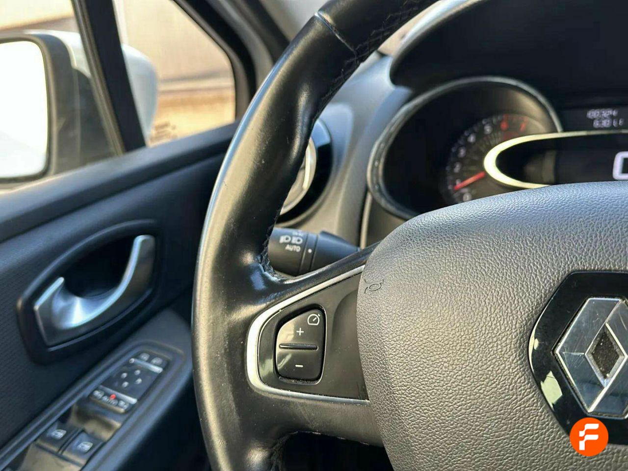 Foto Renault Clio 15
