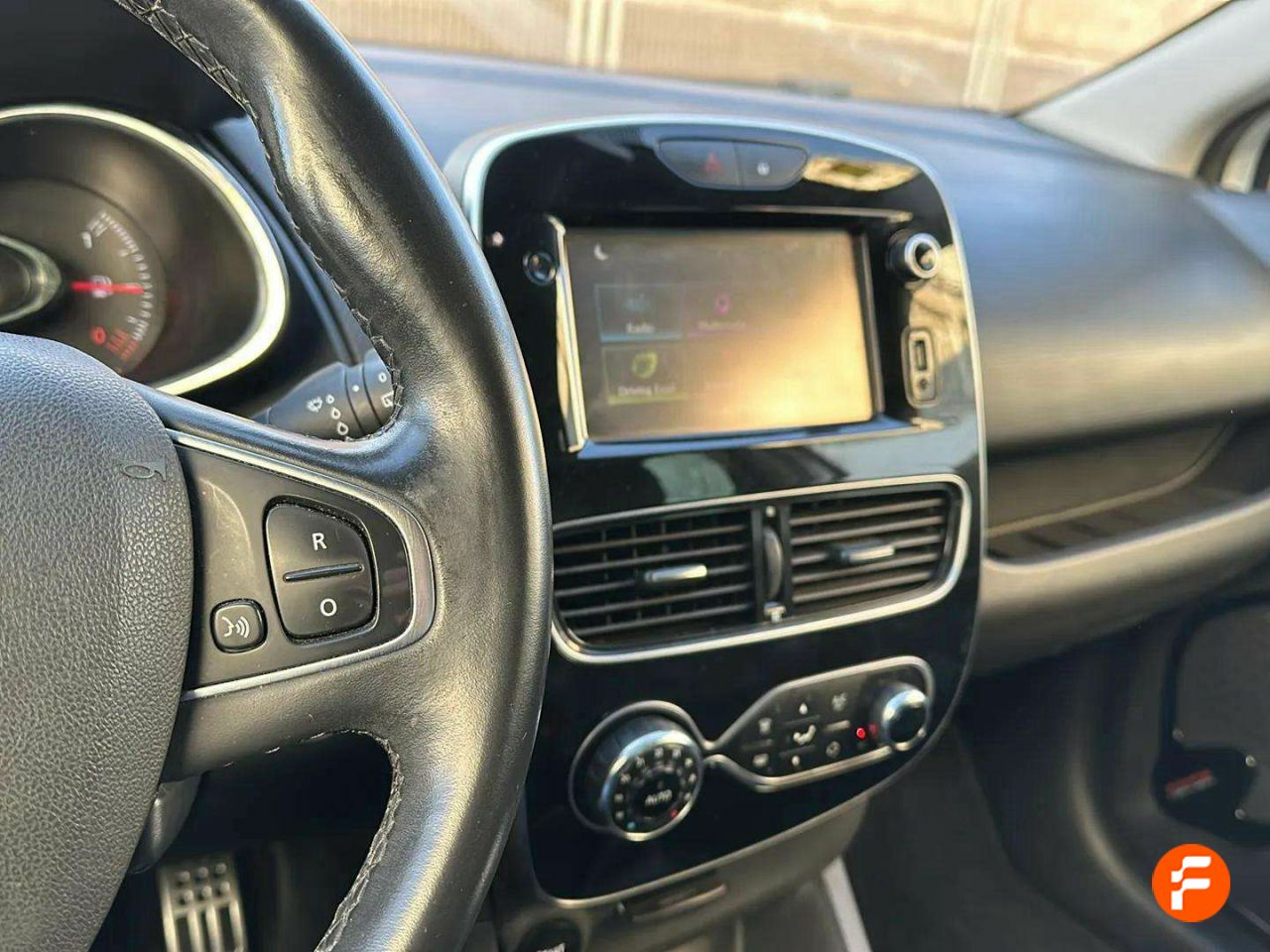 Foto Renault Clio 17