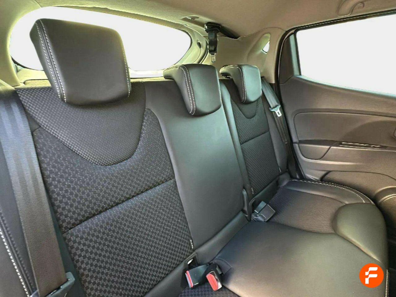 Foto Renault Clio 19
