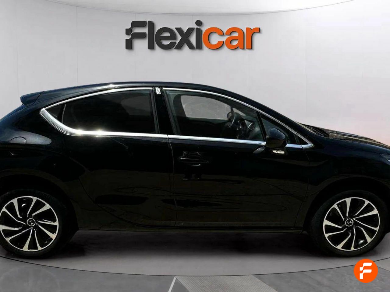 Foto DS Automobiles DS 4 5