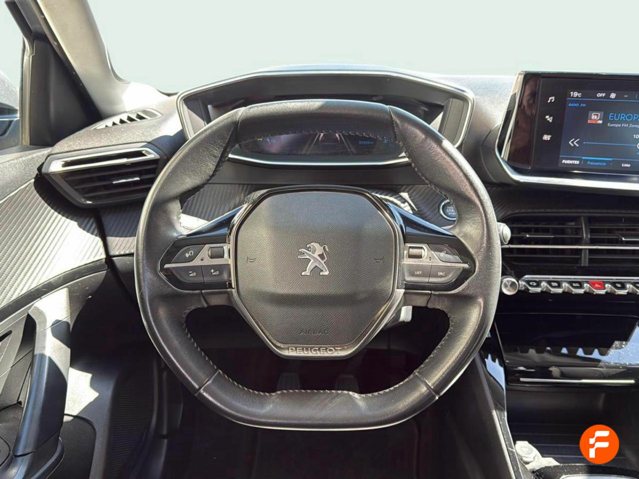 Foto Peugeot 2008 8