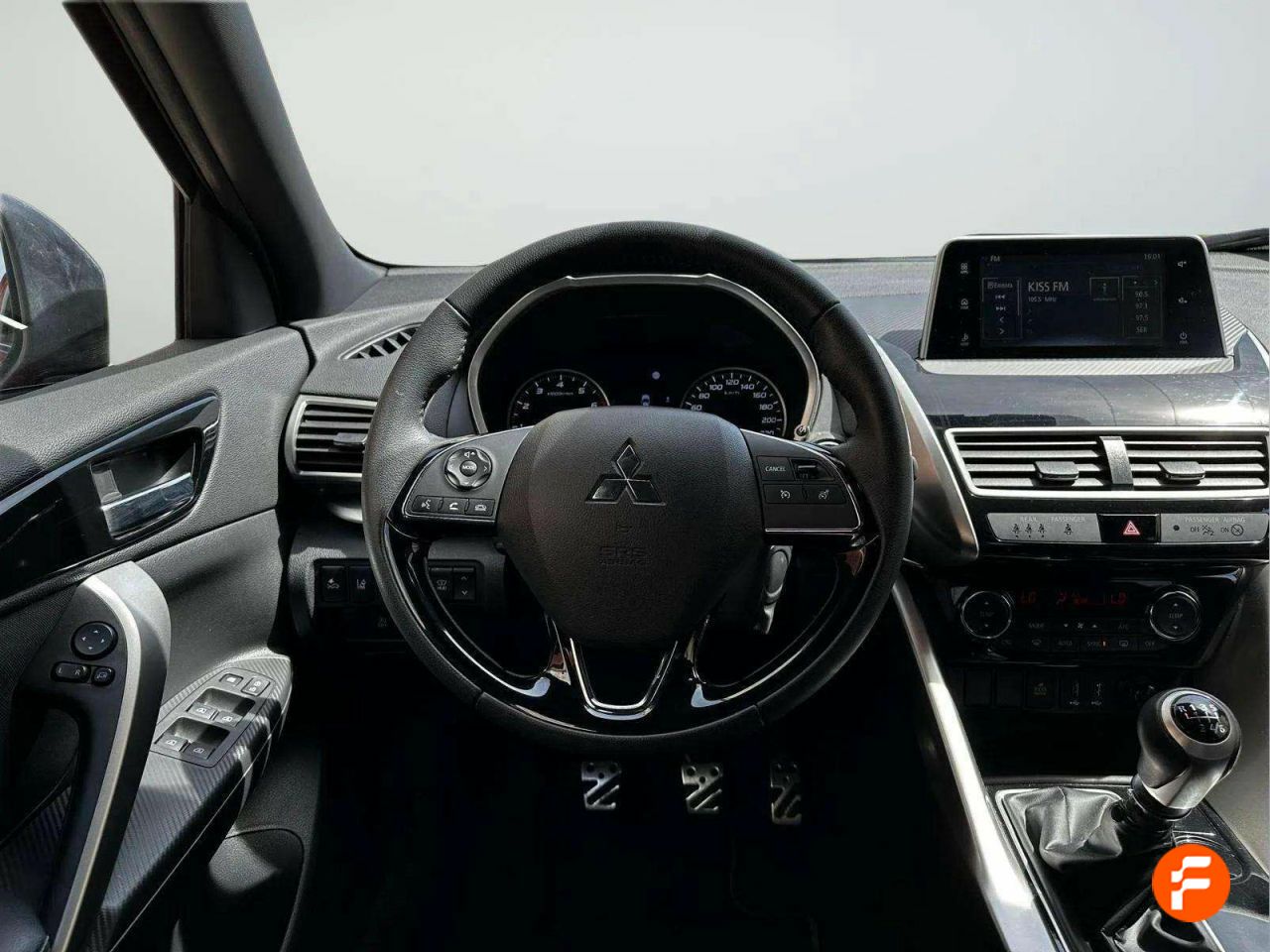 Foto Mitsubishi Eclipse Cross 9