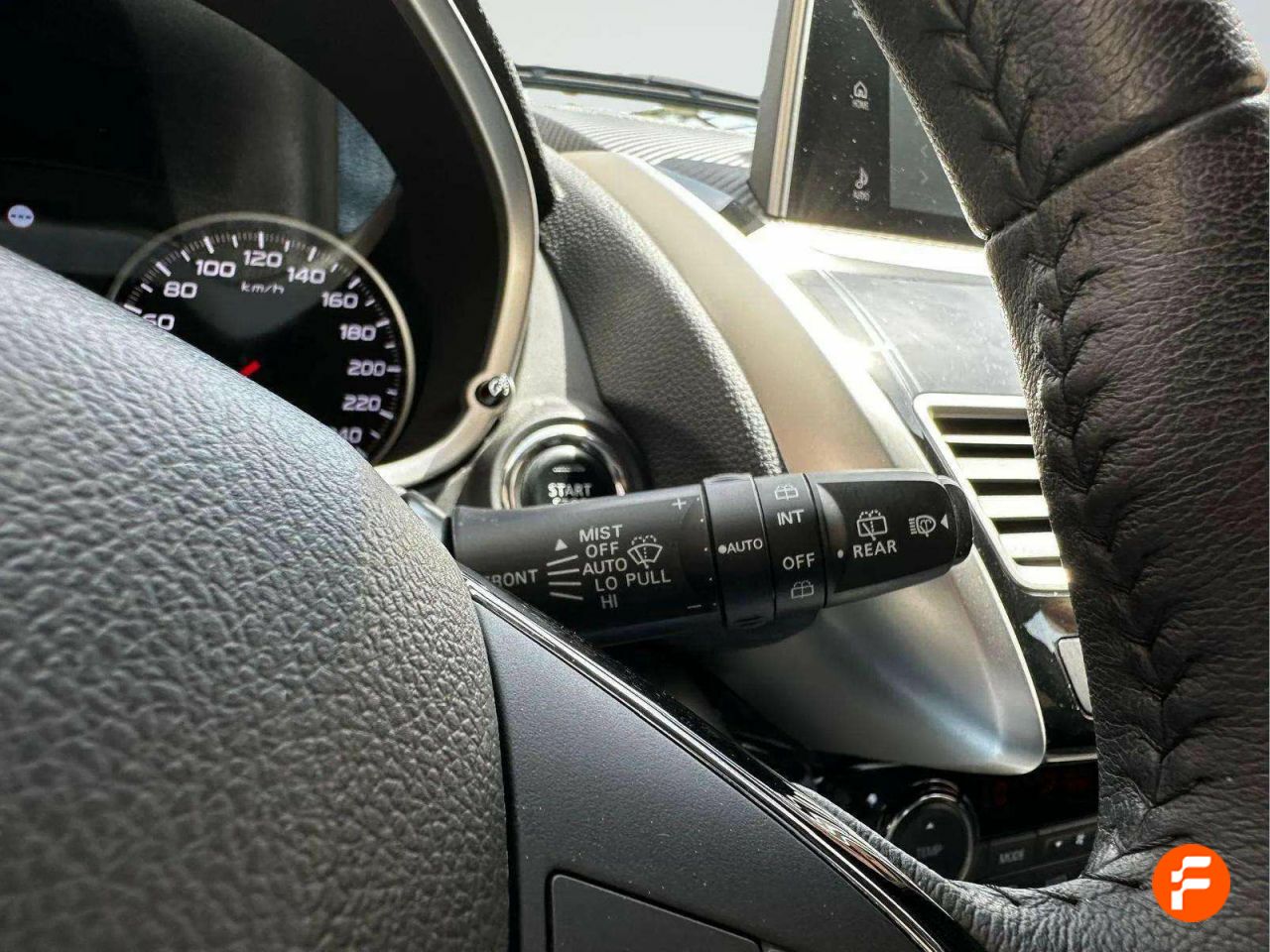 Foto Mitsubishi Eclipse Cross 14