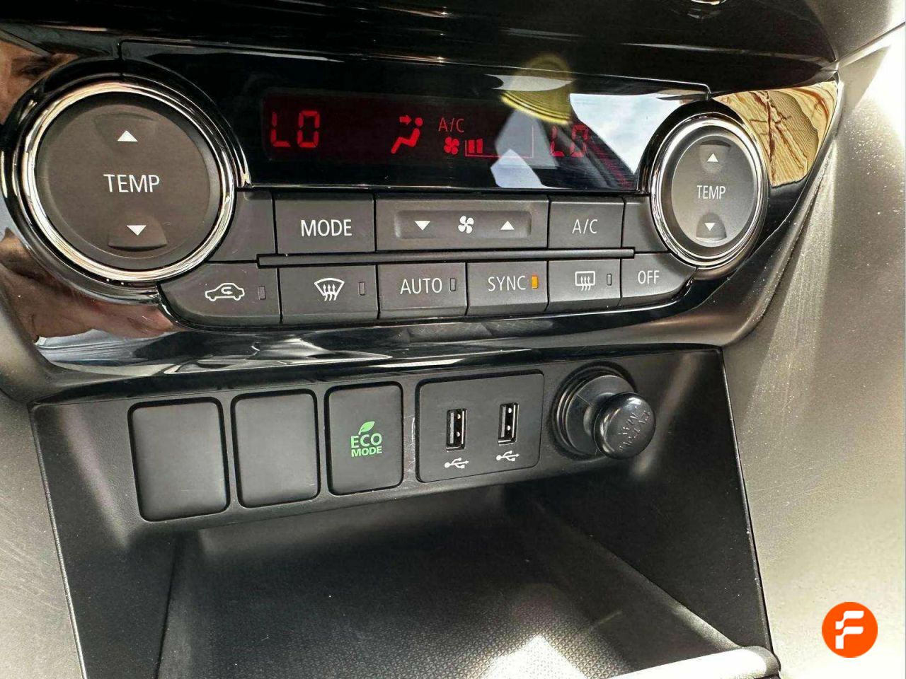 Foto Mitsubishi Eclipse Cross 15