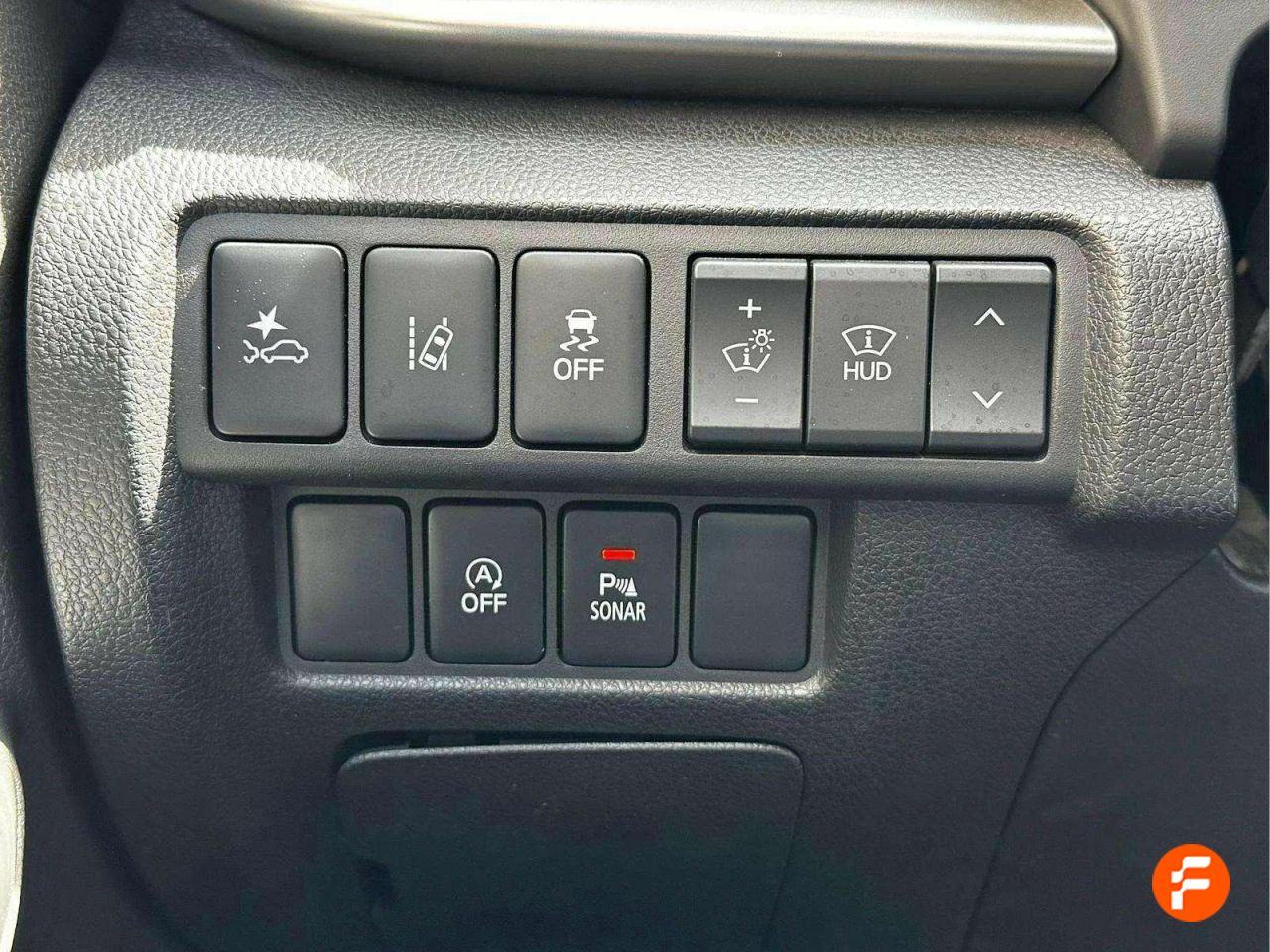 Foto Mitsubishi Eclipse Cross 19